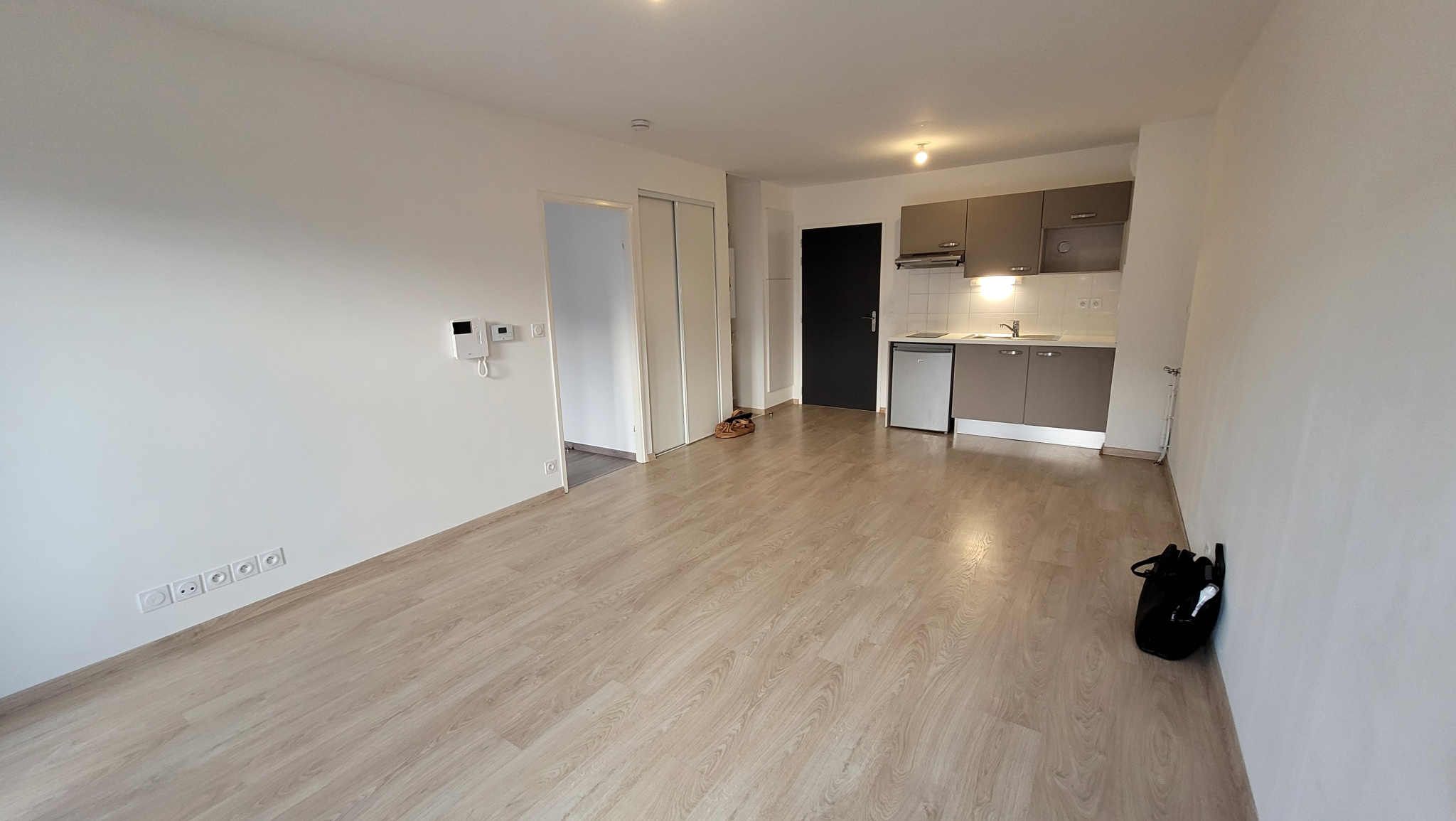 Appartement T2 SAINTE-LUCE-SUR-LOIRE