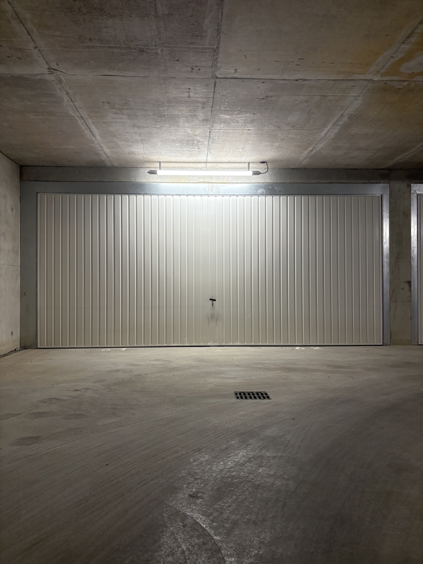 Garage double ferm� - Quartier Monselet, Place Anatole France - Nantes