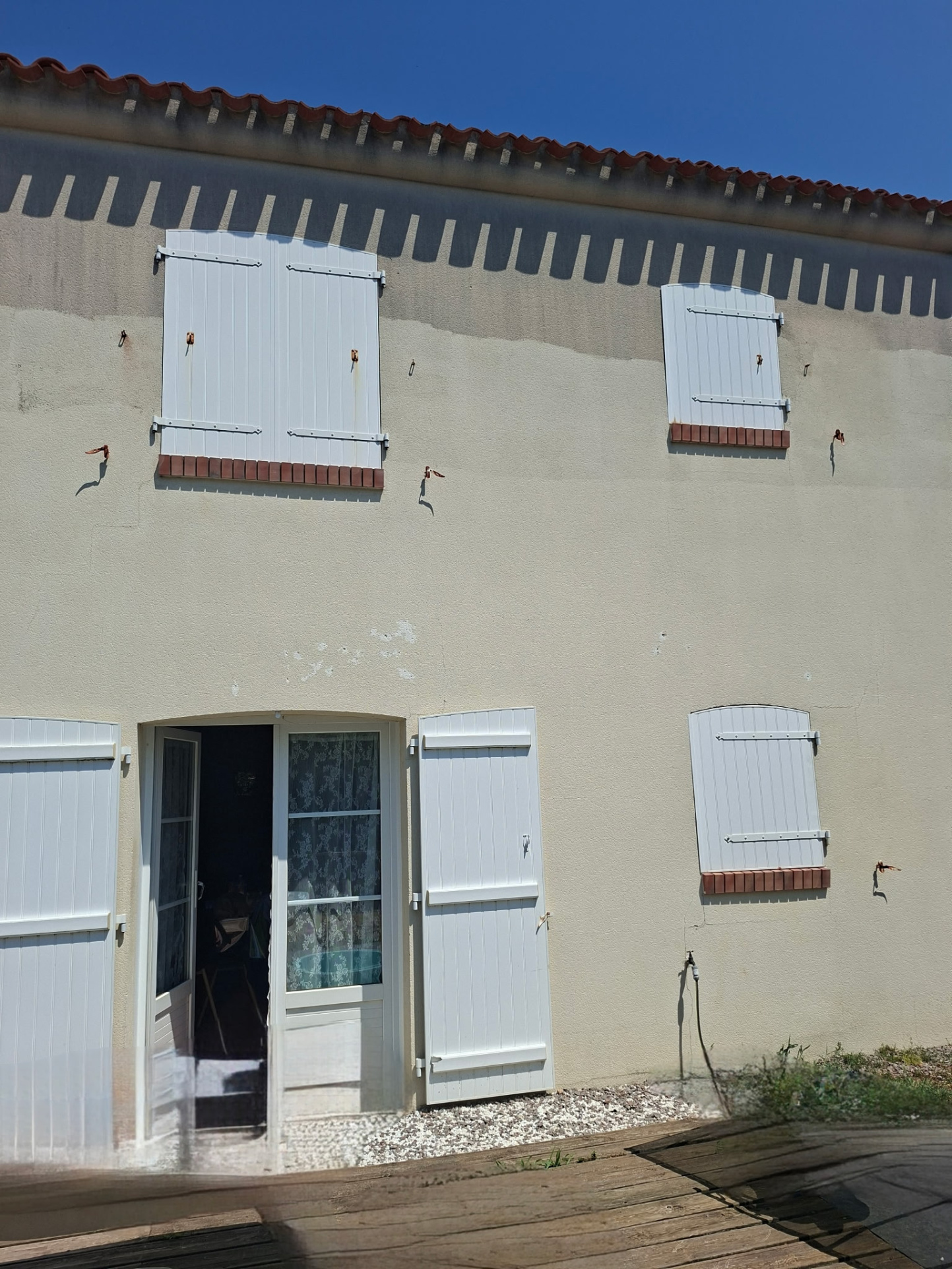 MAISON A ETAGE DE 2002 - 3 CHAMBRES - 1KM 400 DE LA TARA -
