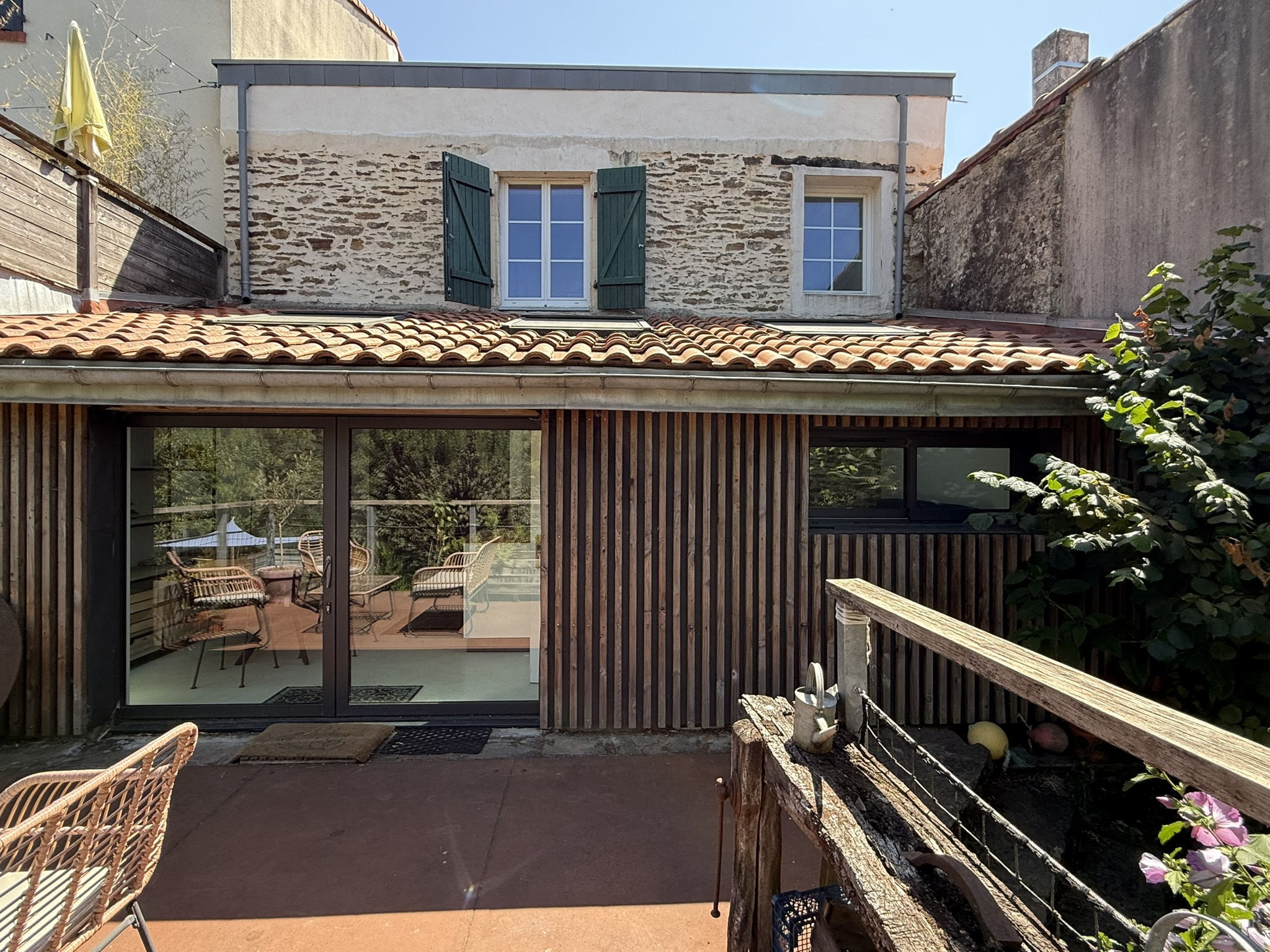 Maison 154m2 - 5ch, Garage double, d�pendance, cave - Parcelle 284m2