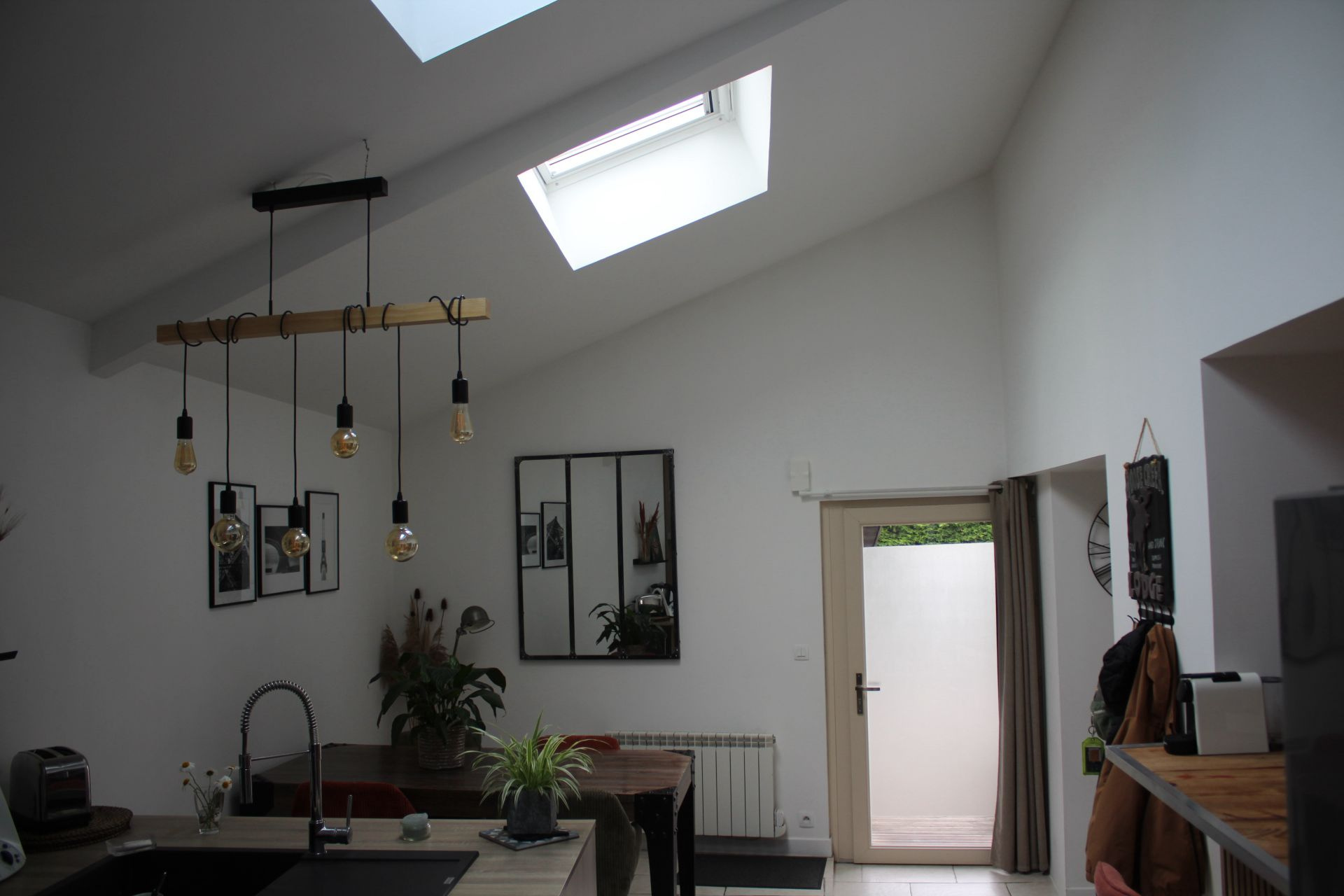 Une maison chaleureuse entre nature, Nantes et littoral
